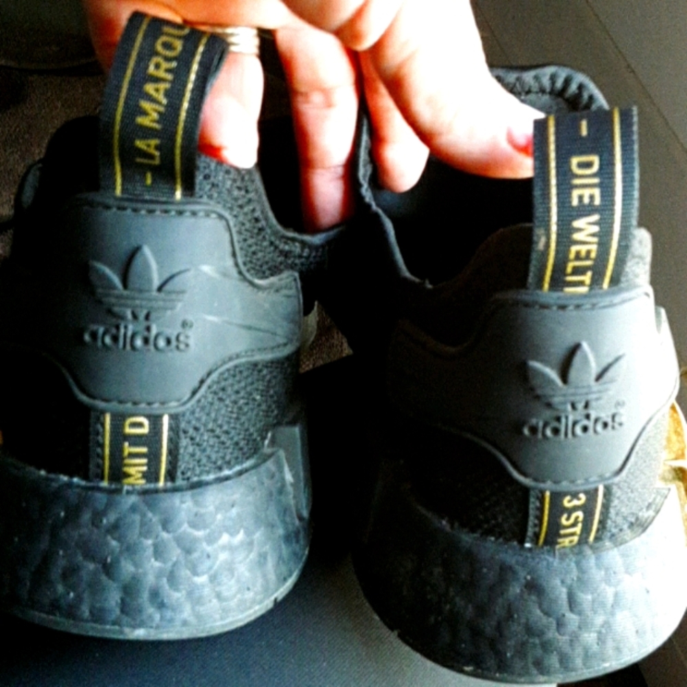 Very beautiful Adidas woman's